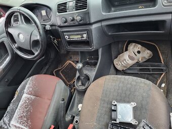 ŠKODA FABIA 2 1.2 HTP, motor BBM, barva 9892, nahradni dily, - 4
