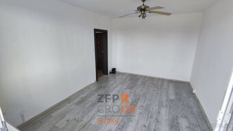 Pronájem bytu 1+1 o rozloze 32 m2 + balkon + Garáž, ulice Za - 4