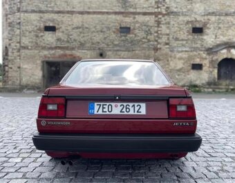 VW Jetta 1983 - 4