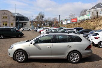 Volkswagen Golf - 4