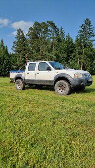 Nissan Navara double cab - 4