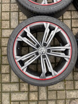 ORIGINÁL Alu Volkswagen SEVILLA R18, 5x112 - TOP STAV, LETNÍ - 4