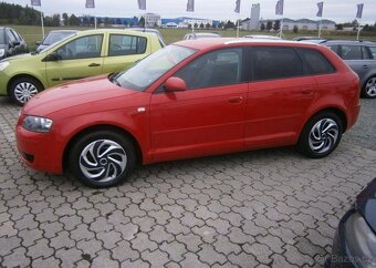 Audi A3 1.6i Digi klima,serviska benzín manuál 85 kw - 4