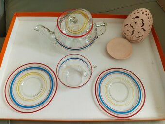 Skleněná konvička,2 podšálky,1 hrníček,ker.dekorace-Z DĚDICT - 4