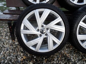 Originál Alu VW +Zimní Pneu Pirelli 225/40/18, ET 51 5X112 - 4