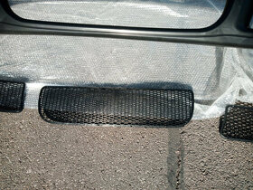 VW Golf 4 přední nárazník R32.. - 4