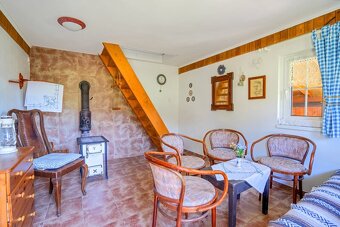 Zděná chata s dřevěnou přístavbou, terasou, Trutnov - Dolní - 4