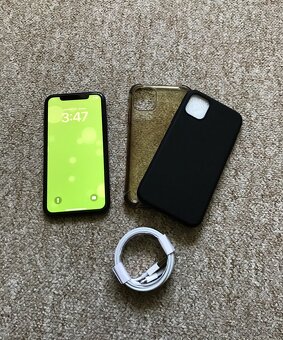 Apple Iphone 11 64GB krásný černý ✅ bat: 100% - SUPER STAV - 4