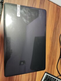 15,6" 2-jádro ACER , 8gb DDR3, 240gb SSD ,Windows 10, HDMI - 4