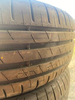 Pneumatiky Good Year Efficient Grip 205/55 - 4