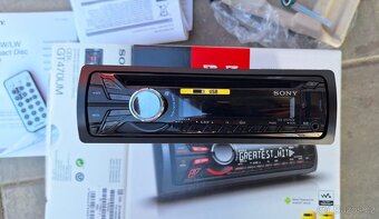 Rádio SONY GT470UM - 4