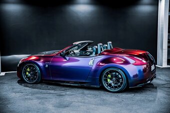 Nissan 370z Cabrio - 4