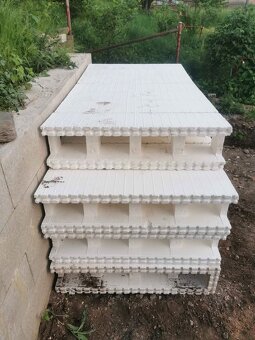 Polystyrenové tvárnice, bednění, bloky - 4