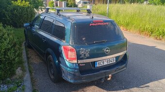 Opel Astra 1,9 CDTI - 4