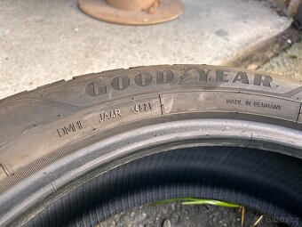 Sada zimních pneu 205/55 R19 97V - 4