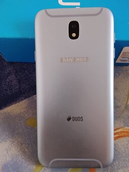 Samsung Galaxy J7 (2017)Duos - 4