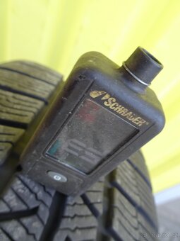 Citroen C4 Grand Piccaso_zimní kola (disky+pneu 205/60 R16 - 4