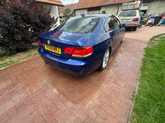 BMW 325i E92 M paket kůže, xenony, r.v. 2009 - 4