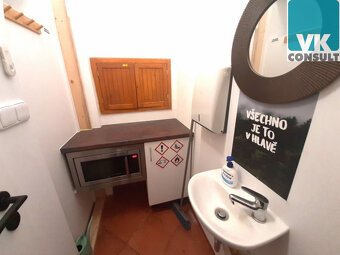 Prodej - obchodní prostor 15 m2 v centru města... - 4