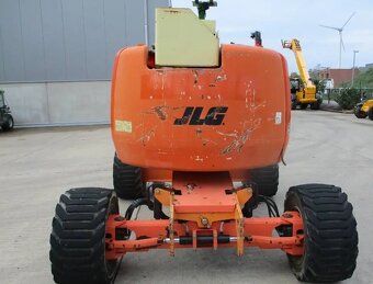 Terénní kloubová plošina JLG 510 AJ - 4