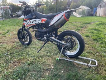 KTM SMC 690 - 4