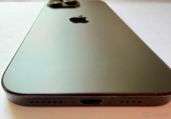 iPhone 16 Pro Max 1TB – Black Titanium – top stav, 100 % pří - 4