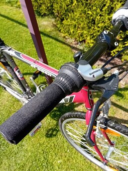 Trekové kolo Madison - 4