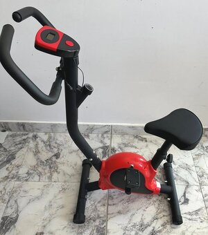 Rotoped jednoduché pokojové cvičné kolo s displejem - 4