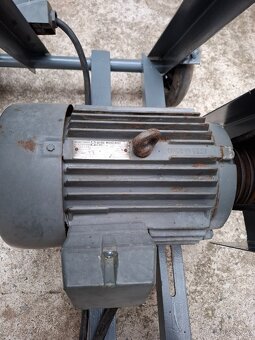 Cirkulárka s kolébkou Narex Hop - 4