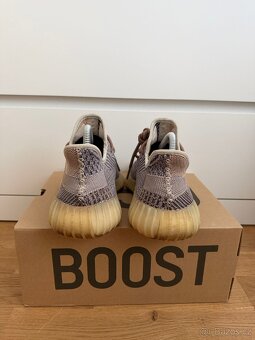Adidas Yeezy Boost 350 V2 Ash Pearl - 4