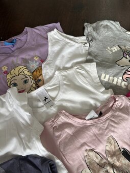 17ks oblečení 110/116 trička pro holčičku - 4