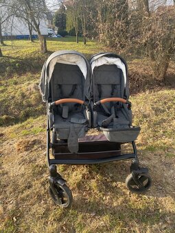 Dvojkočárek pro dvojčata/sourozence - 4