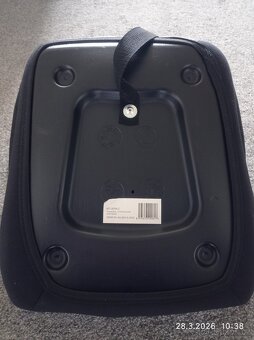 Podsedák do auta - 4