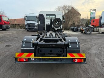 Volvo FL250 E6 NOVÝ NOSIČ KONTEJNERŮ - 4
