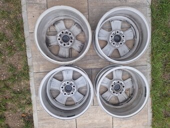 Originální ALU disky BMW F10/F11 - 4