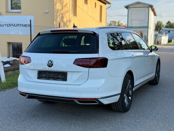 VW Passat Variant Elegance 2.0 TDI DSG ODPOČET - 4