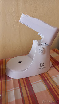 mixer ruční s mísou, model ESM 3300, Elekrtolux - 4