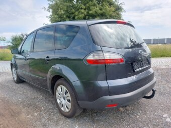 Ford S-max 2,0TDCi 103kW 7-MÍST AUTO A/C - 4