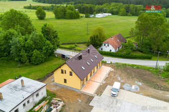 Prodej apartmánového bytu 3+kk, 83 m², Černá v Pošumaví - 4