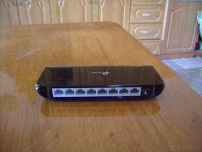 Switch TP-Link TL-SG1008D - 4
