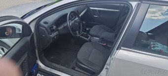 Opel Vectra C 2.2i direct - 4