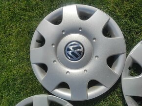 Sada 4 kusů poklic Volkswagen (16") - 4