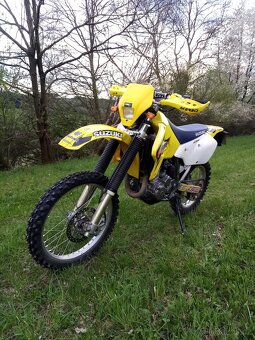 Suzuki DR-Z 400 E - 4