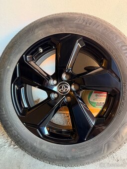 Alu kola Toyota Rav4 + letní pneu - 4