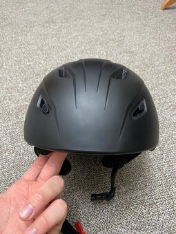 Lyžařská helma - 4