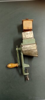 Kuchyňský mlýnek Porkert Ideál - 4