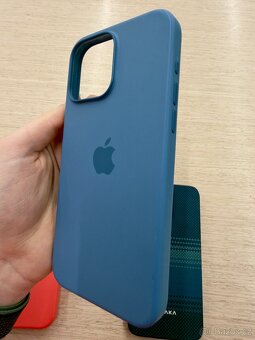 iPhone 15 pro max obaly - 4