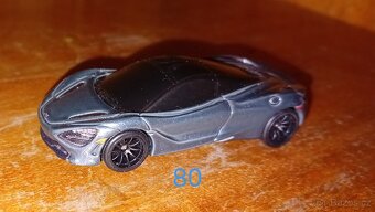 Hot wheels - 4