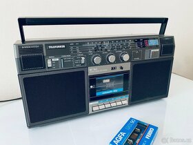 Radiomagnetofon Telefunken RC 760, rok 1987 - 4