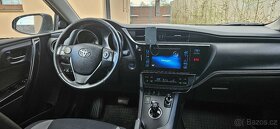 Toyota Auris 1,8 Hybrid  2015 - 4
